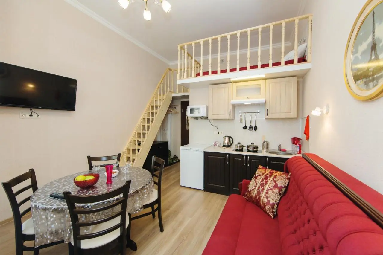Воронеж: Duplex Apartments on Pushkinskaya 9