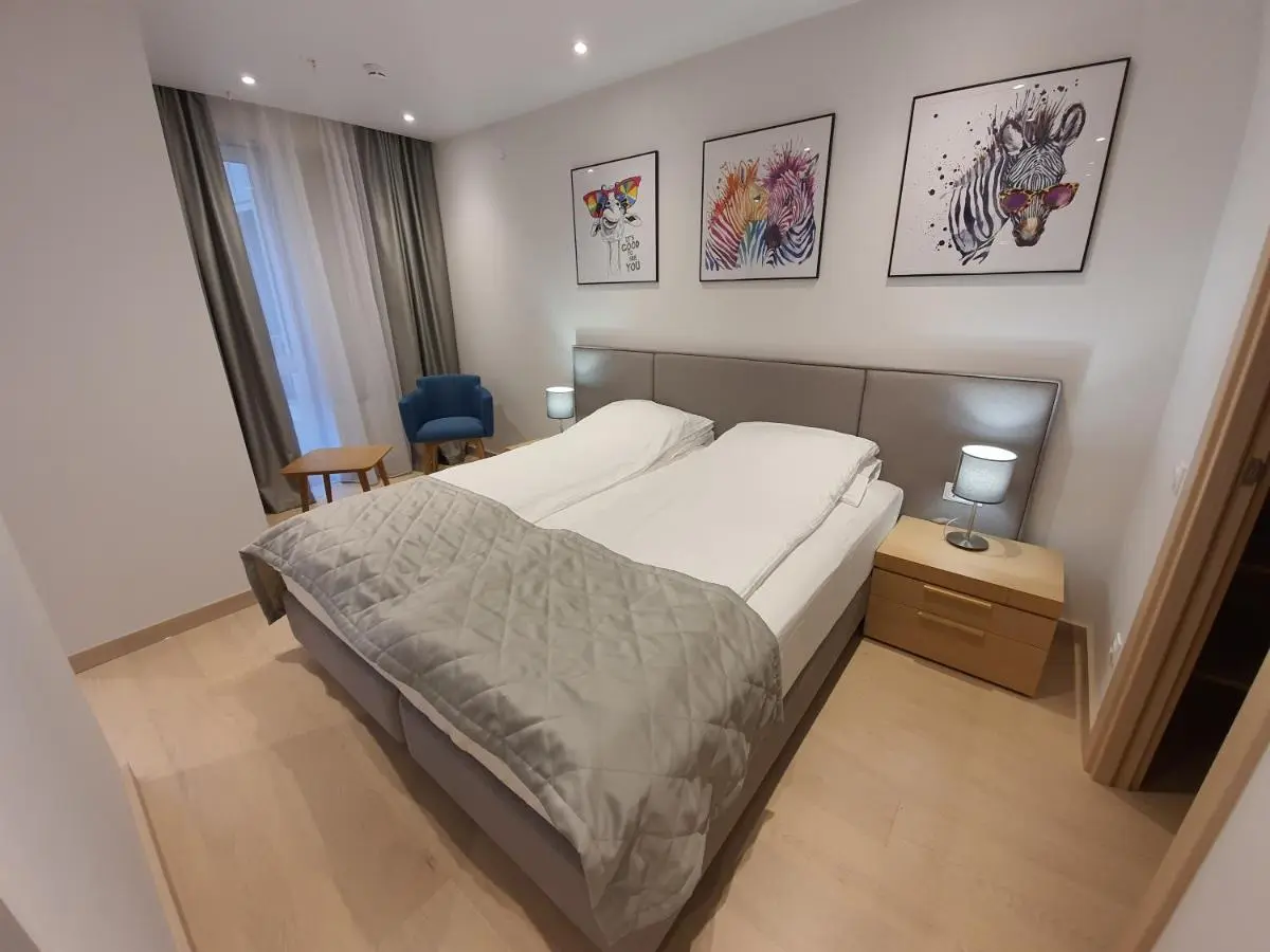 Санкт-Петербург: Maximus apartments Marata