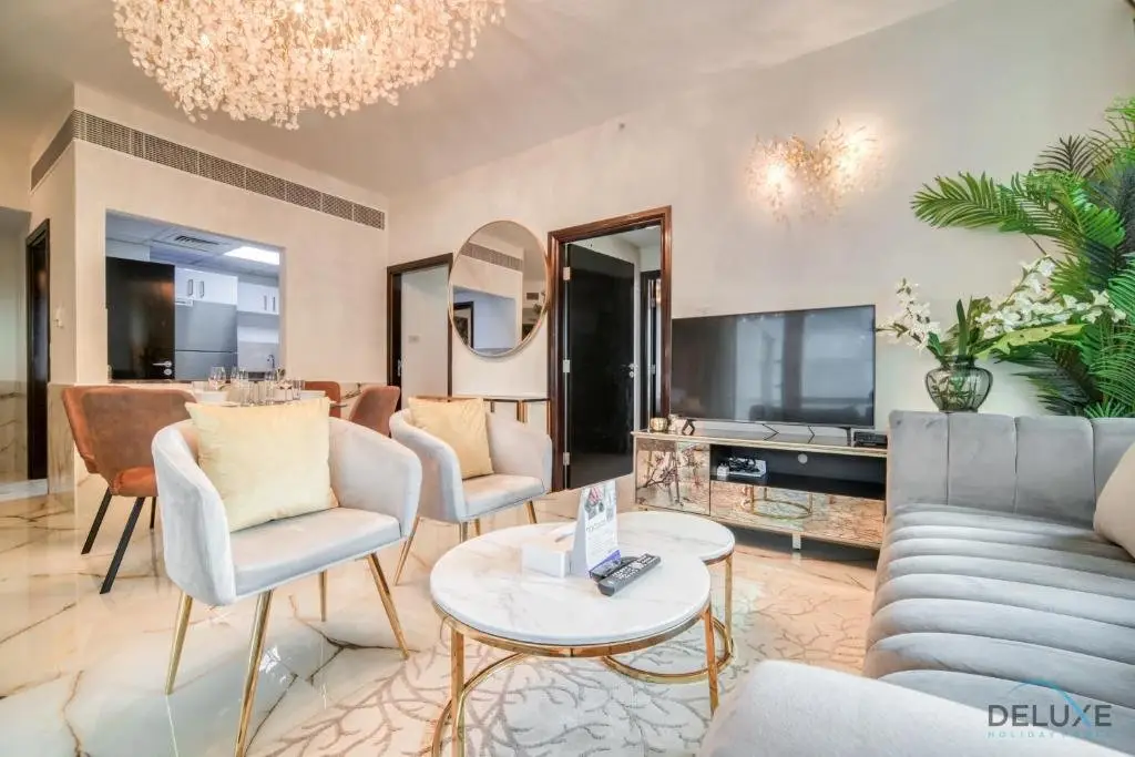 Classy 2BR at La Riviera Dubai Marina by Deluxe Holiday Homes — фото 1