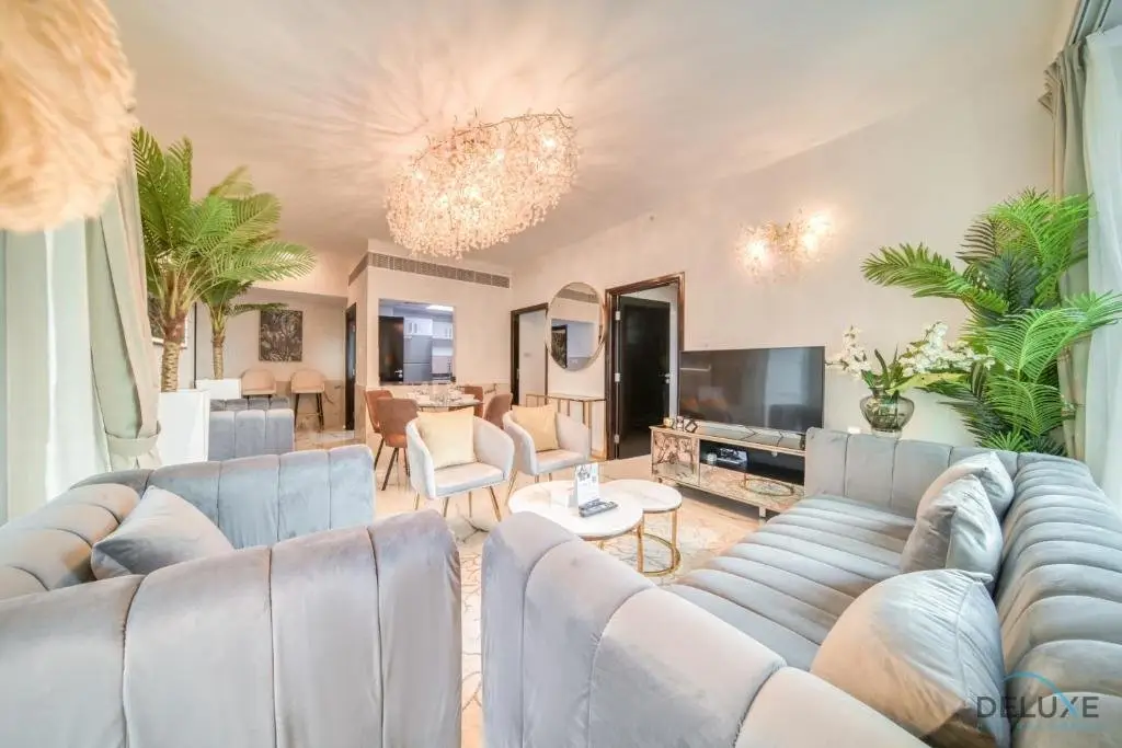 Дубай: Classy 2BR at La Riviera Dubai Marina by Deluxe Holiday Homes