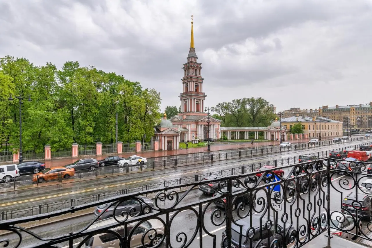 Санкт-Петербург: Piter Palace L141