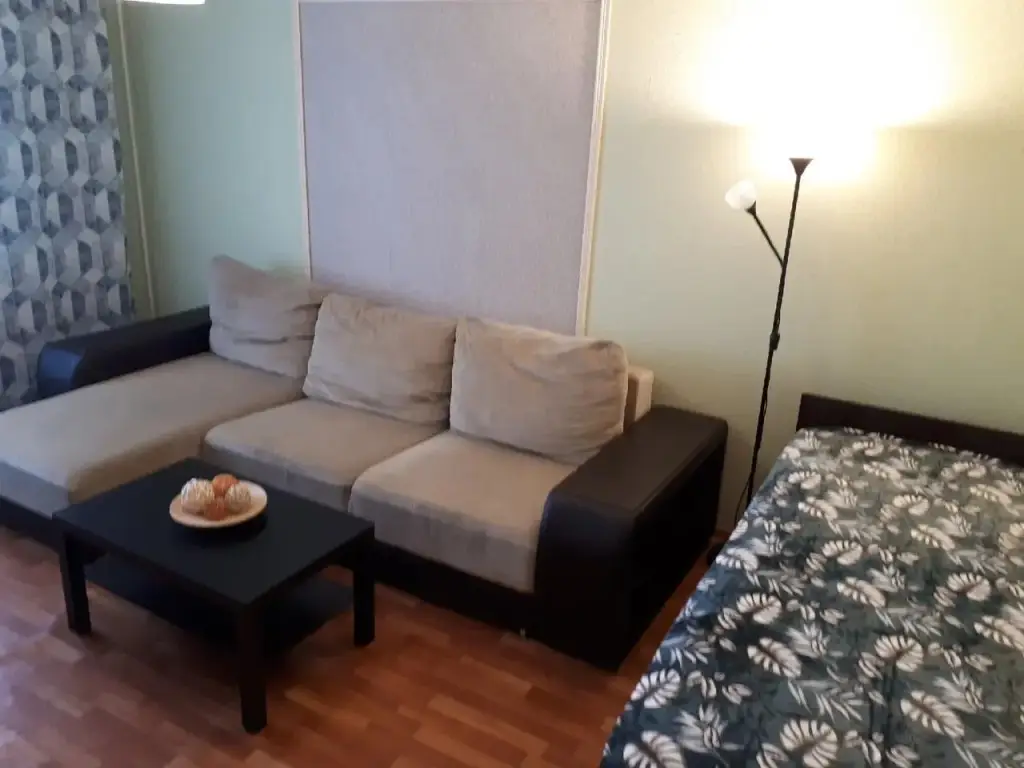 Курск: Aday Apartments (Эдэй Апартаменты) на проспекте Победы 34