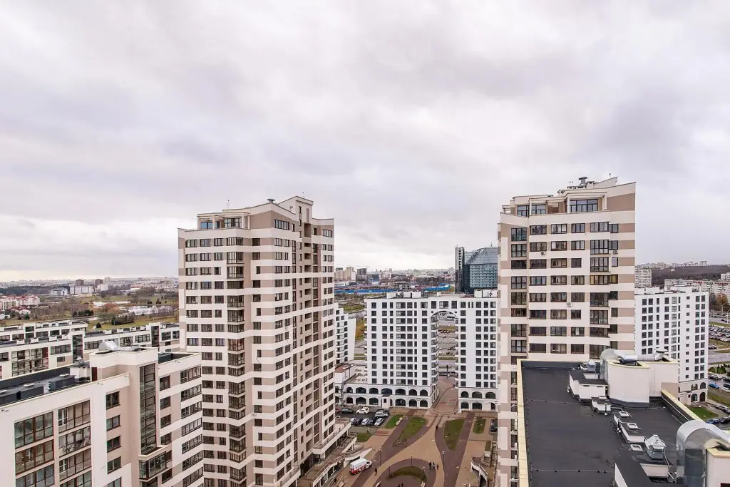 Минск: Bulbash Apartments (Бульбаш Апартаменты) на улице Мстиславца 18