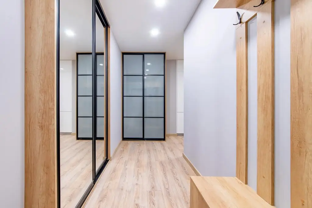 Минск: Bulbash Apartments (Бульбаш Апартаменты) на улице Мстиславца 18