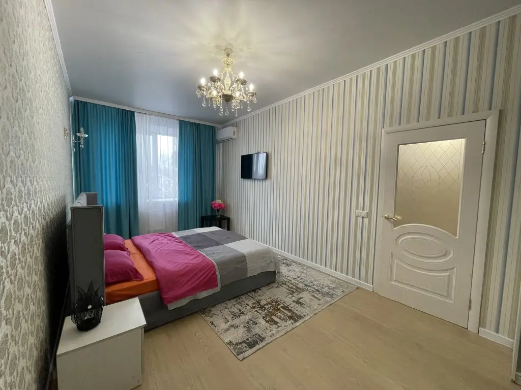 Павлодар: Kamzina 41 1 Apartments