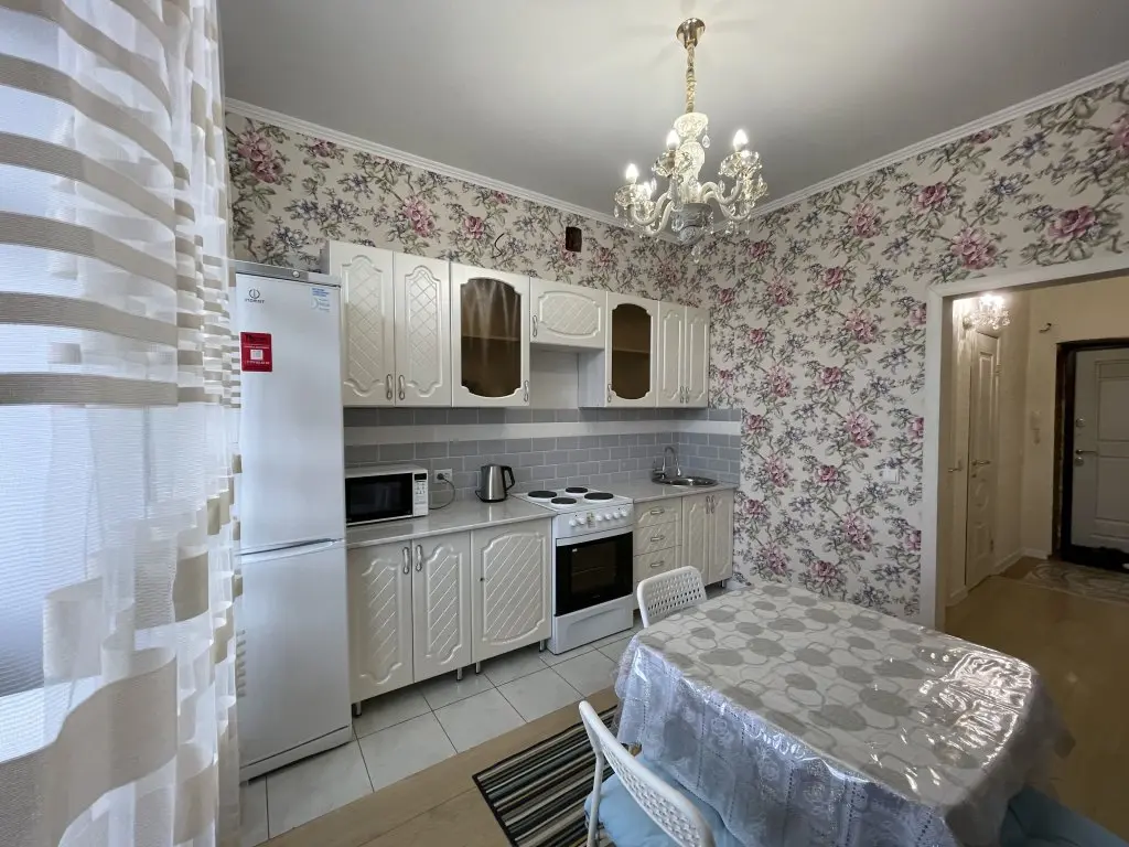 Павлодар: Kamzina 41 1 Apartments