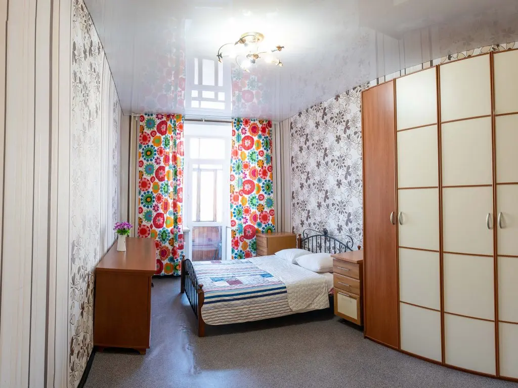 Павлодар: Kvartira Na Torajgyirova 77 Apartments