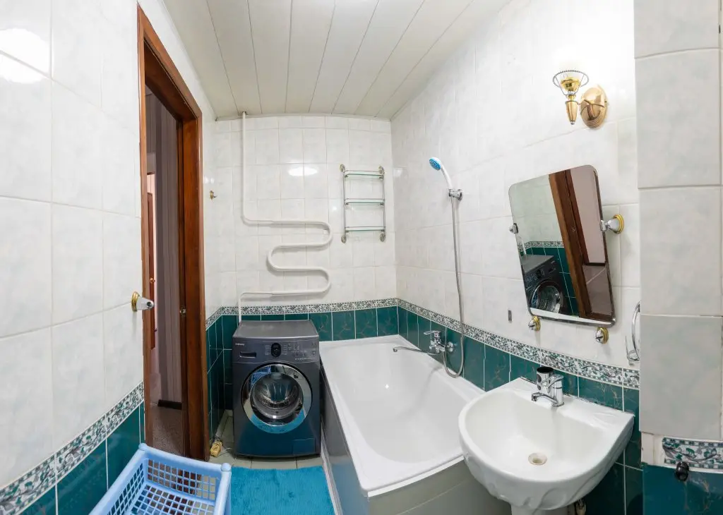 Павлодар: Kvartira Na Torajgyirova 77 Apartments