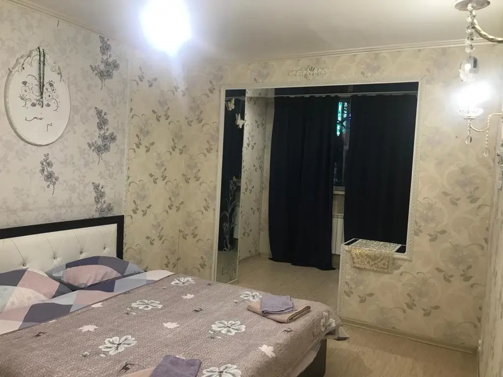 Павлодар: Kvartira Na Nazarbaeva 32 Apartments