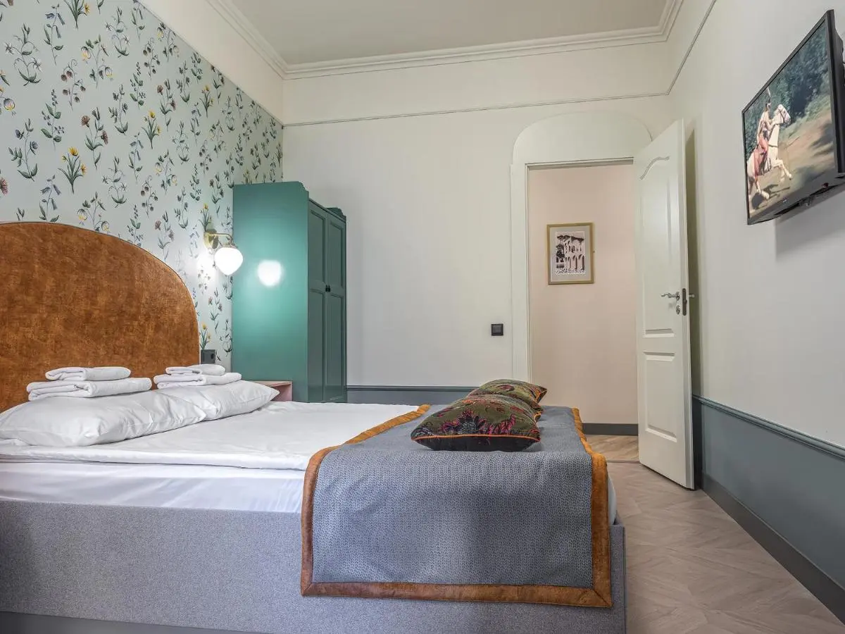 Воронеж: Apartment on Stremyannaya ulitsa 19