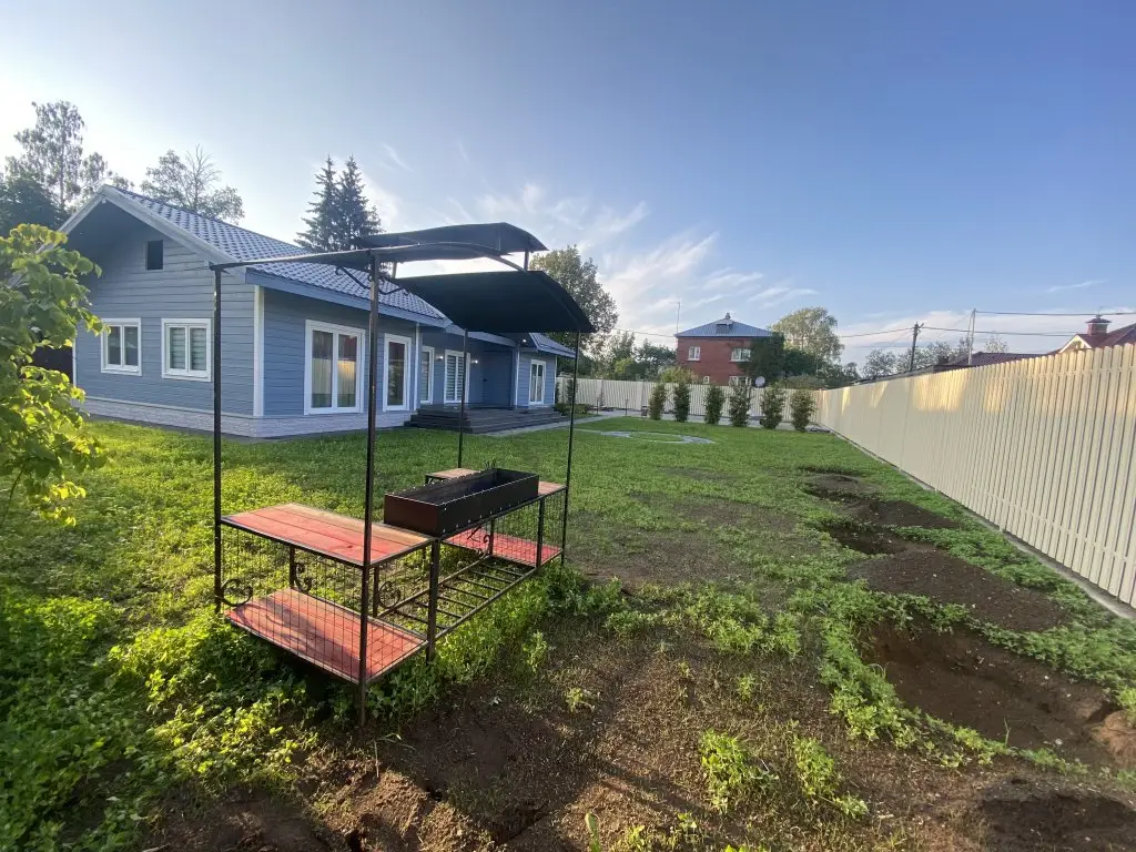 Рощино: Частный Дом NicePlaceSPb на берегу озера