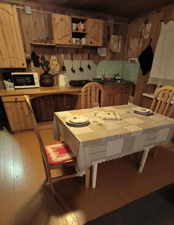 Противье: Дом Деревенский