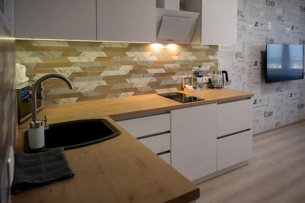 Пермь: Abri Luxe (Абри Люкс) на Революции 52В