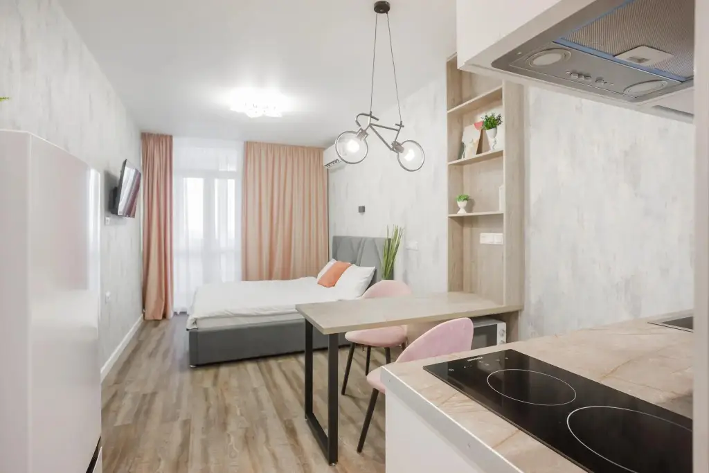 Ростов-на-Дону: Apartment on Beregovaya Street with a view of the Don