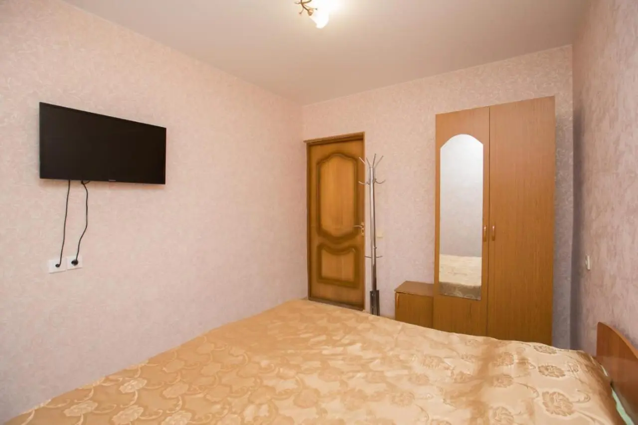 Сочи: Guesthouse na ulitze Mimoz 9