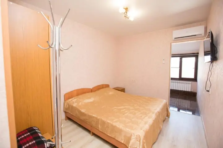 Сочи: Guesthouse na ulitze Mimoz 9