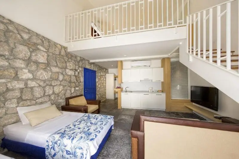 Фетхие: ldeniz Beach Resort Otel
