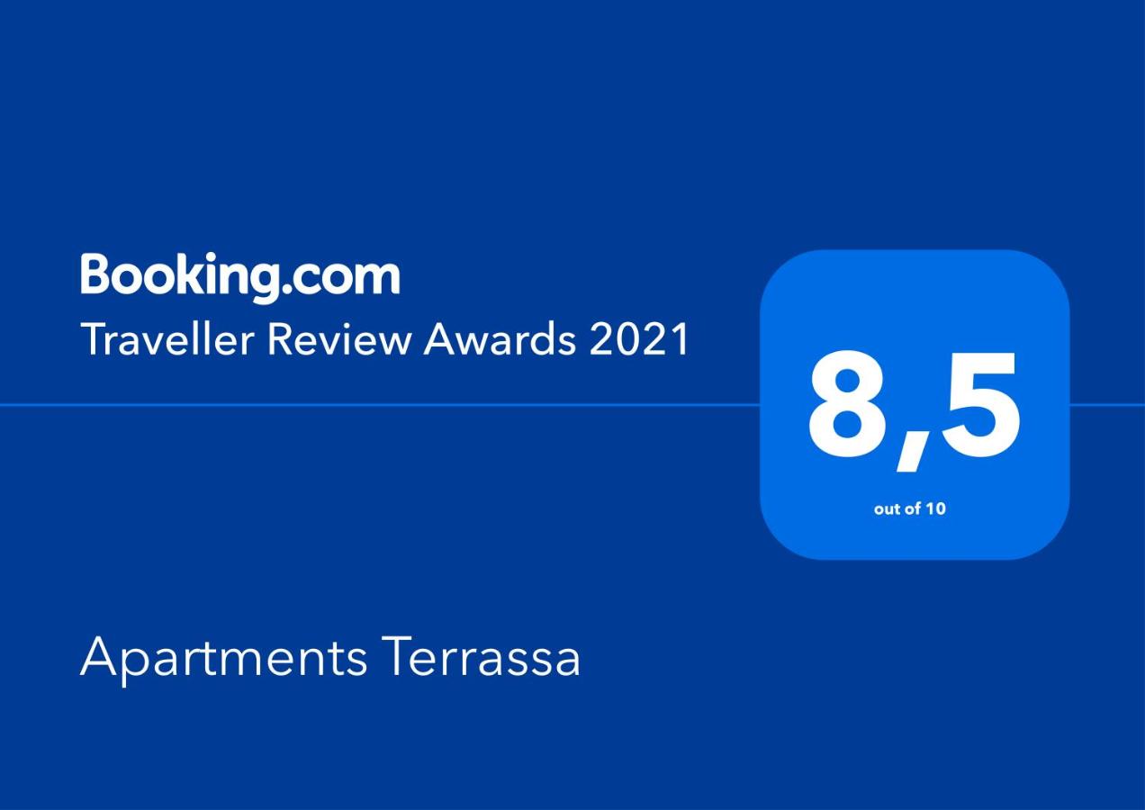 Санкт-Петербург: Apartments Terrassa