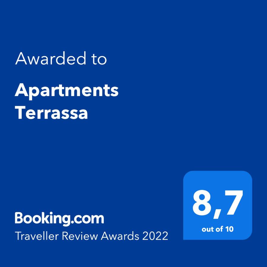Санкт-Петербург: Apartments Terrassa