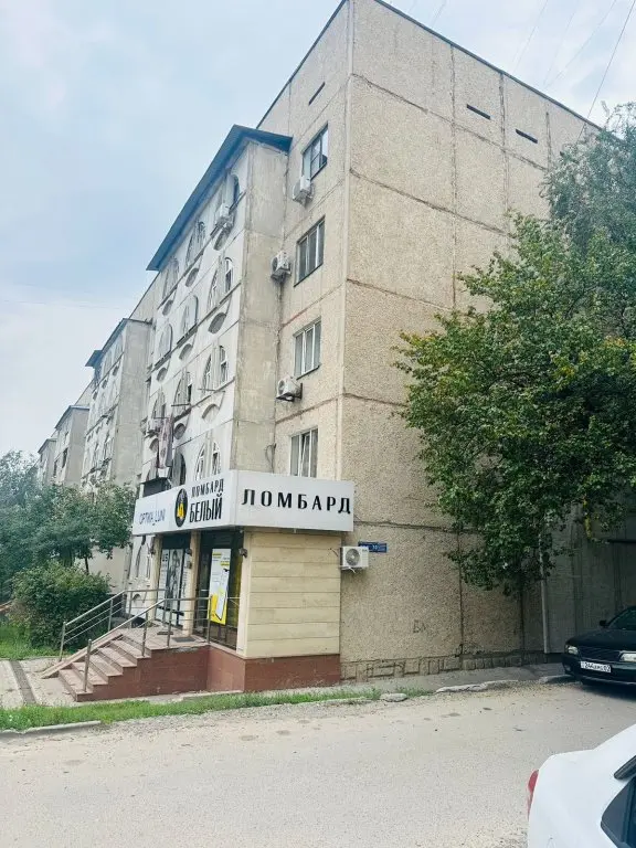 Алматы: Квартира в микрорайоне Мамыр 1