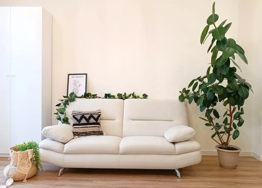 Воронеж: Апартаменты Botanica Сети DeNewHome у Петровского Сквера