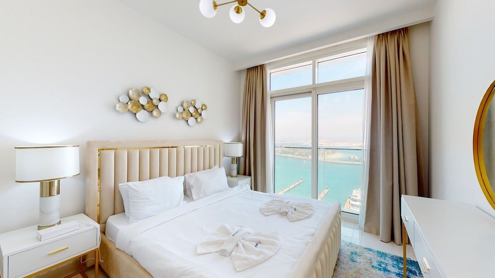 Дубай: Dubai Harbour- Sunrise Bay 1 604