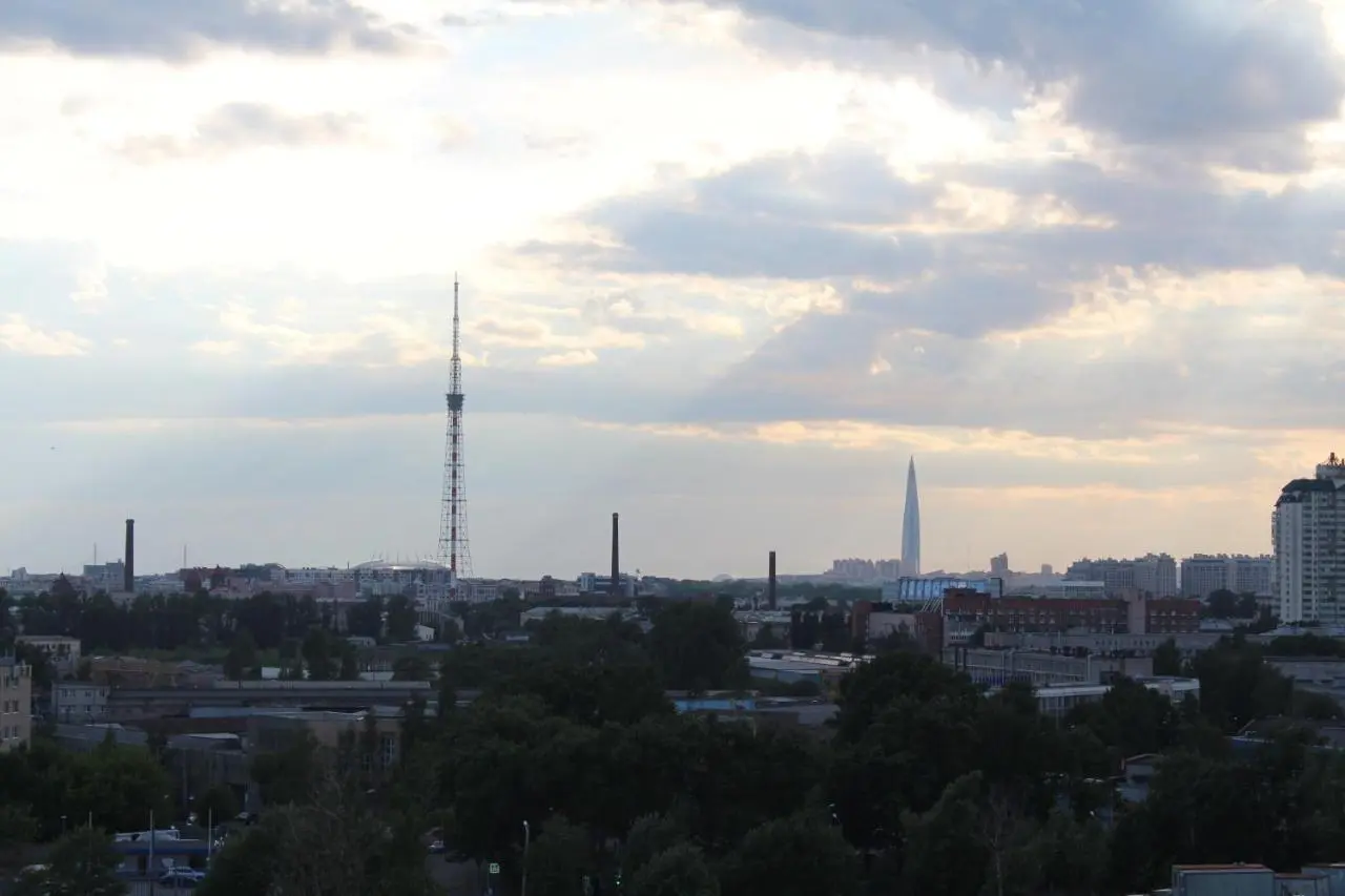 Санкт-Петербург: Apartment on Prospekt Marshala Blyukhera 9