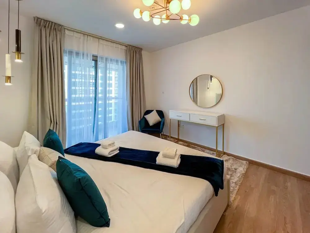 Дубай: Dubai Marina - Princess Tower 6710