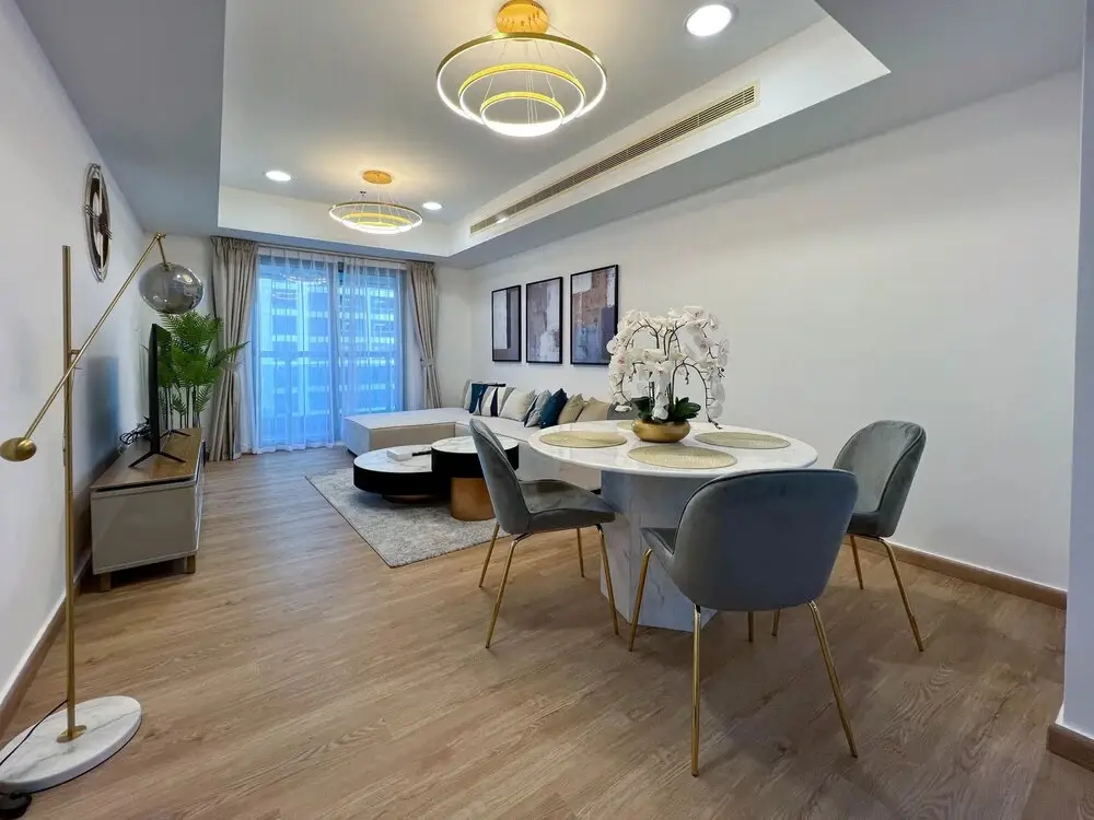 Дубай: Dubai Marina - Princess Tower 6710
