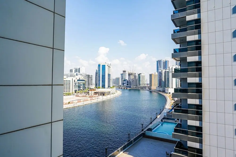 Дубай: Business Bay - Mayfair 505