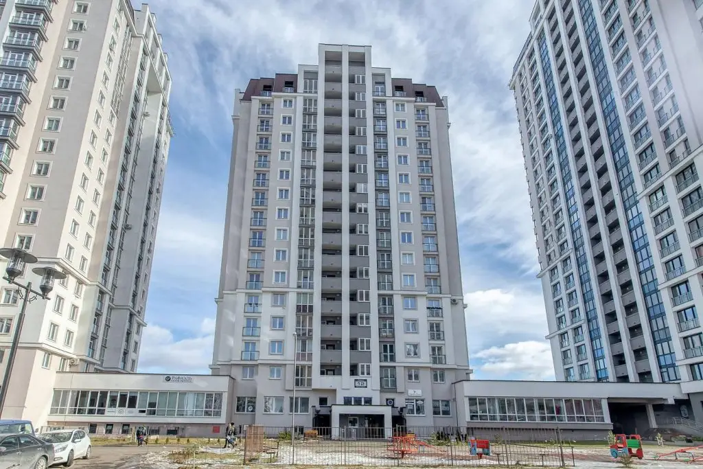 Минск: Bulbash Apartments (Бульбаш Апартаменты) на улице Туровского 12