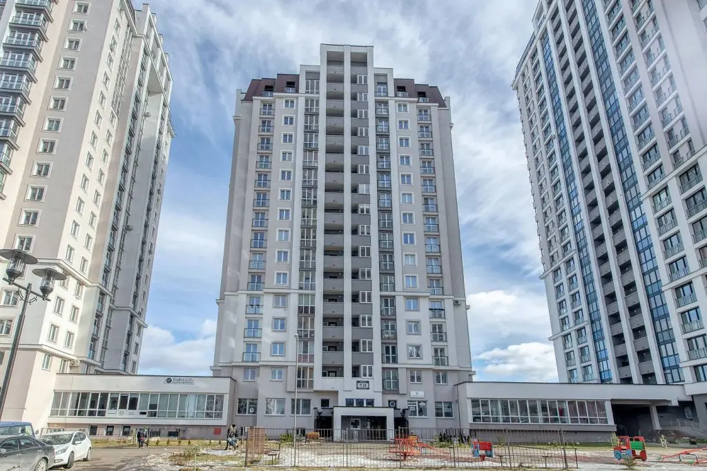 Минск: Bulbash Apartments (Бульбаш Апартаменты) на улице Туровского 12