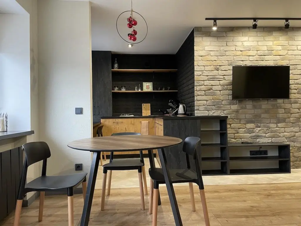 Калининград: Cozy Home (Кози Хоум) на проспекте Ленинский 27