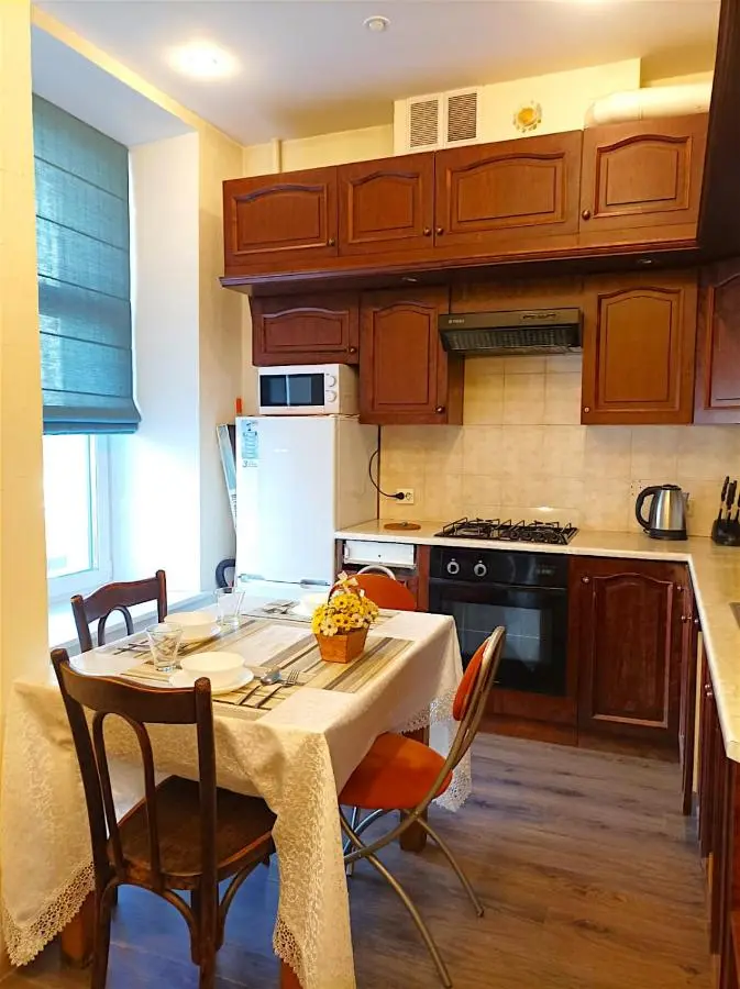 Санкт-Петербург: Amazing Apartment Nevsky 13