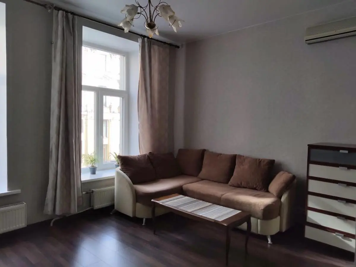 Санкт-Петербург: Amazing Apartment Nevsky 13