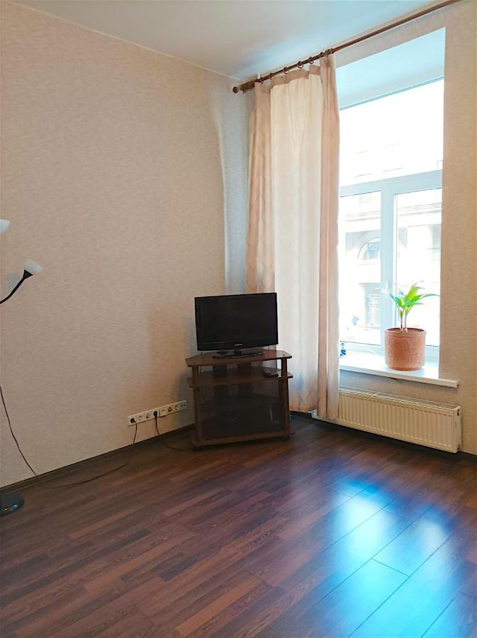 Санкт-Петербург: Amazing Apartment Nevsky 13