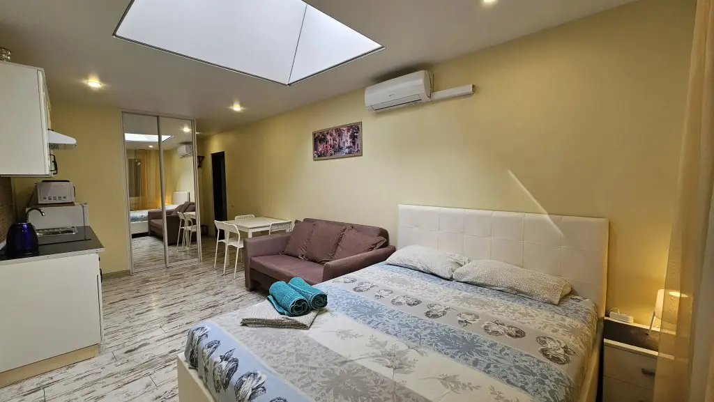 Сочи: Апартаменты Уютная студия на Роз 57 от HomeHotelSochi (2)