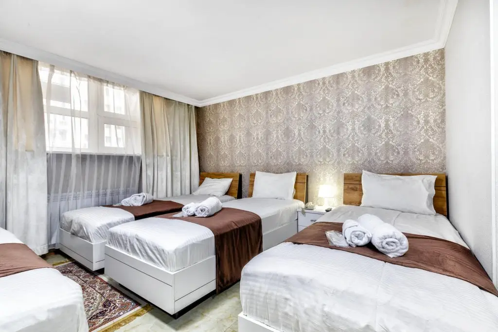 Астана: Bed and Breakfast (Бед энд Брекфаст)