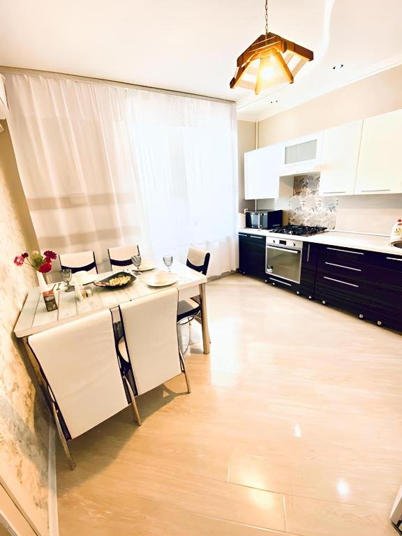 Атырау: Kulmanova 107, apartments overlooking the city center!