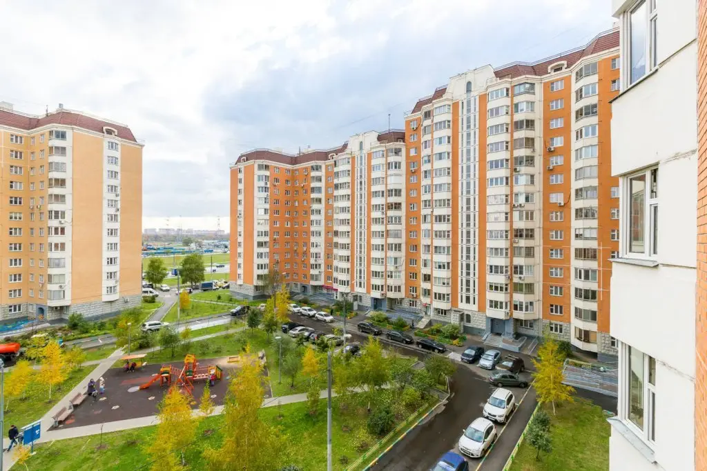 Москва: Kvartira Na Vyihino Apartments