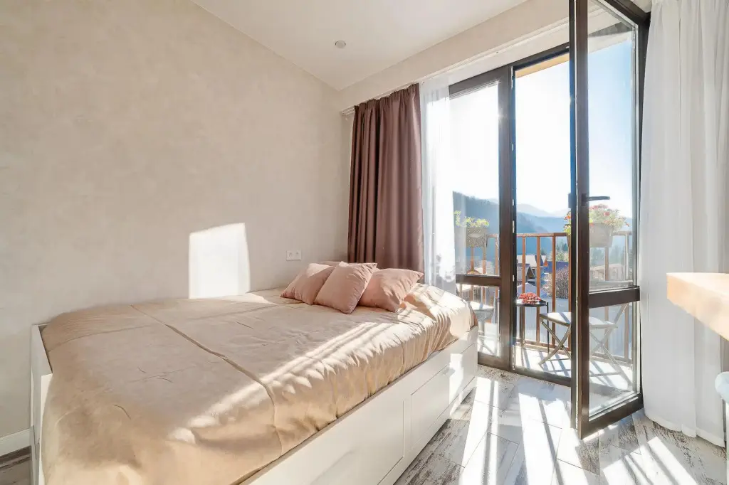 Красная Поляна: On Voznesenskaya 3A Street Apartment