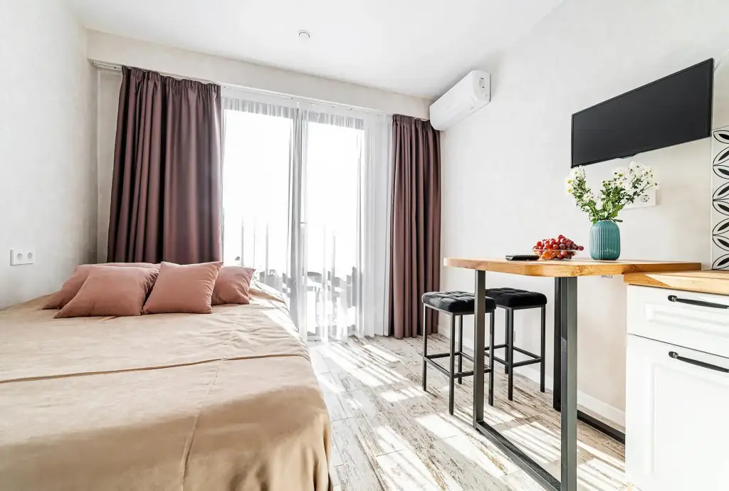 Красная Поляна: On Voznesenskaya 3A Street Apartment