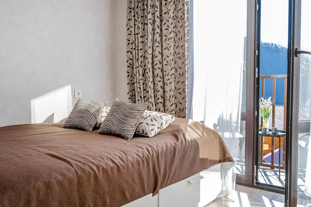 Красная Поляна: On Voznesenskaya 3A Street Apartment
