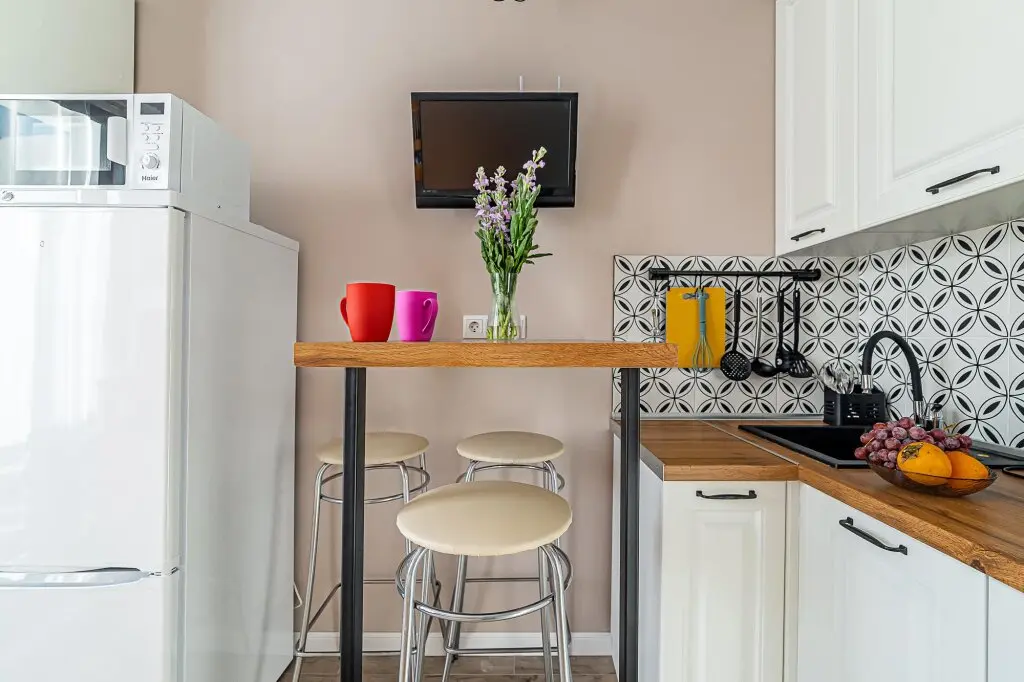 Красная Поляна: On Voznesenskaya 3A Street Apartment