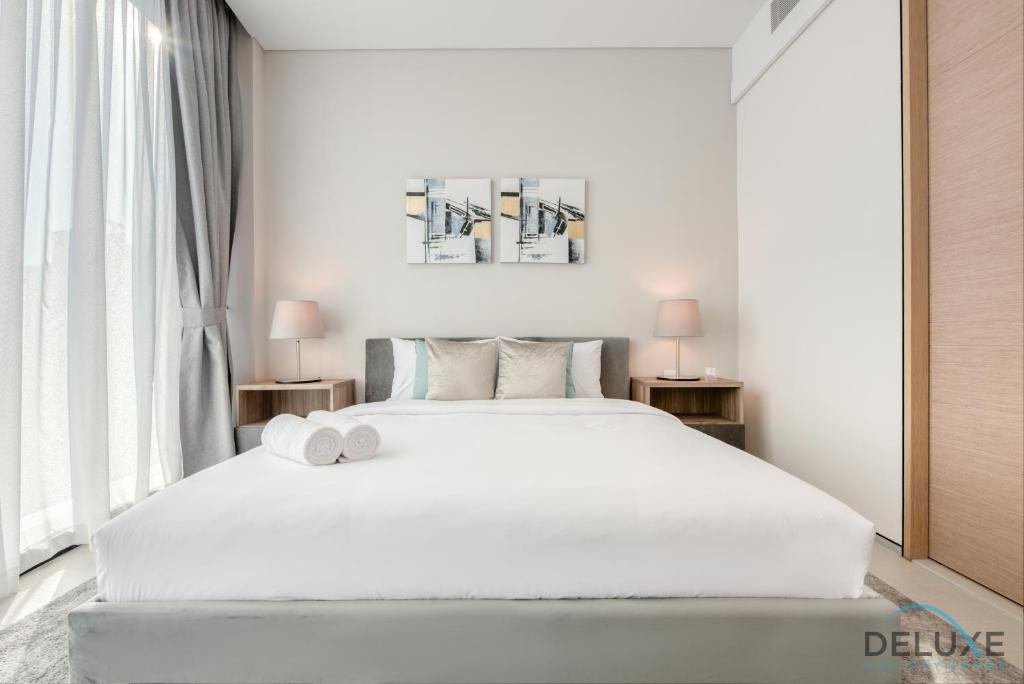 Дубай: Calm 1BR at The Address Residences JBR by Deluxe Holiday Homes