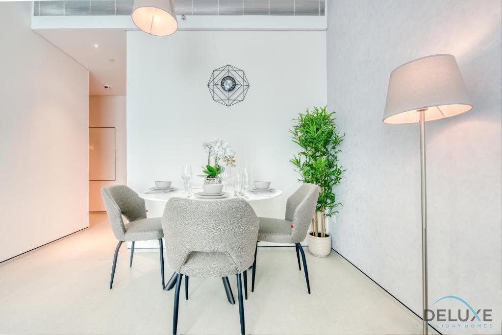 Дубай: Calm 1BR at The Address Residences JBR by Deluxe Holiday Homes