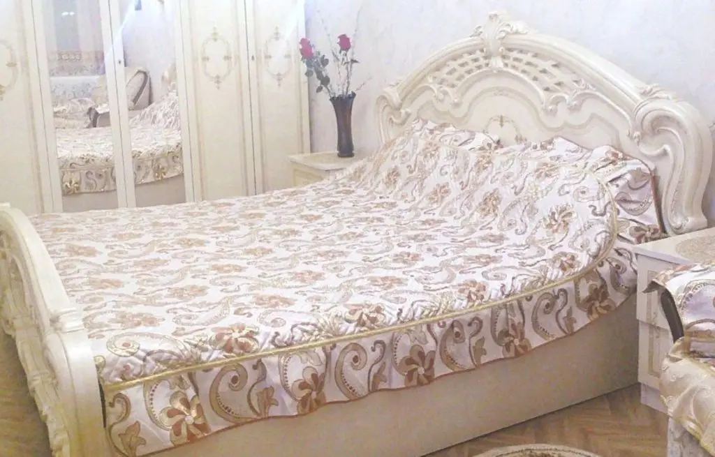 Алматы: Zhk Izumrud Apartments