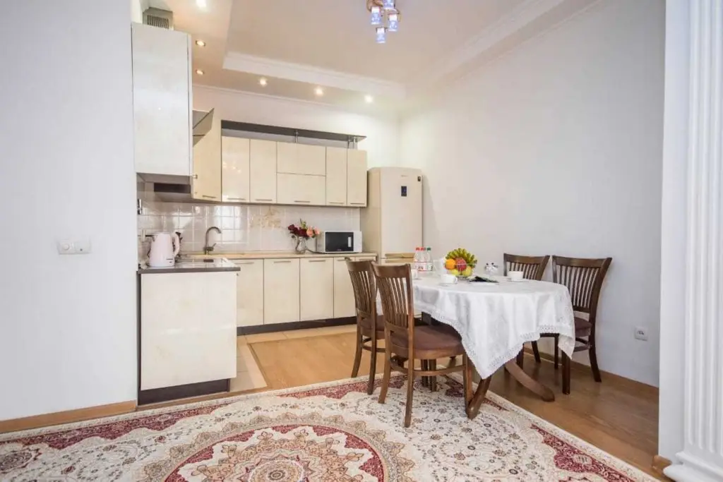Алматы: Shahristan 208 3 Apartments