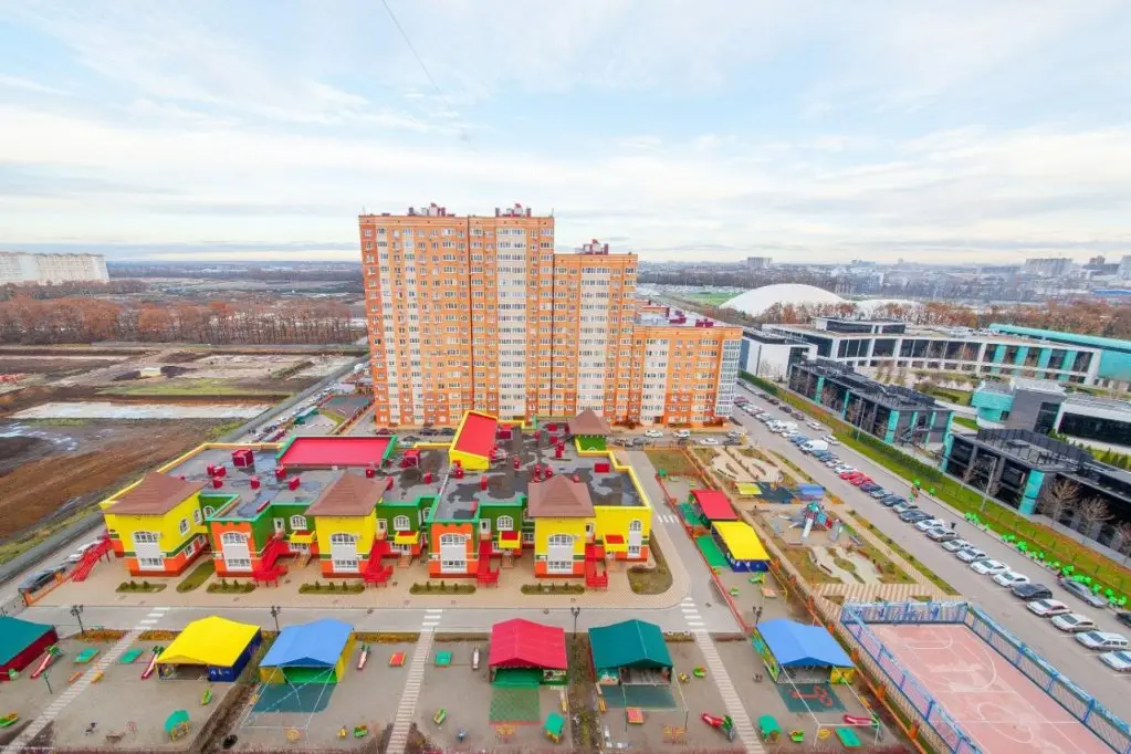 Краснодар: Family Apartments (Фэмили Апартментс) на улице Жлобы 141