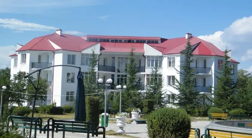 Душети: Bazaleti Lake